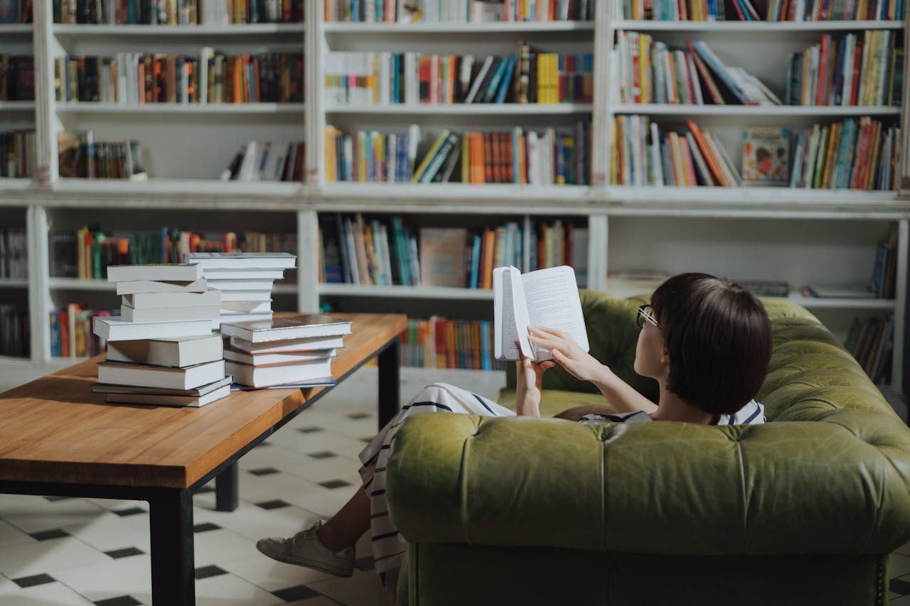 Create a Cozy Reading Nook: Your Personal Literary Haven